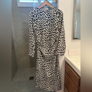 H&M Black and White Animal Print Long Sleeve Dress